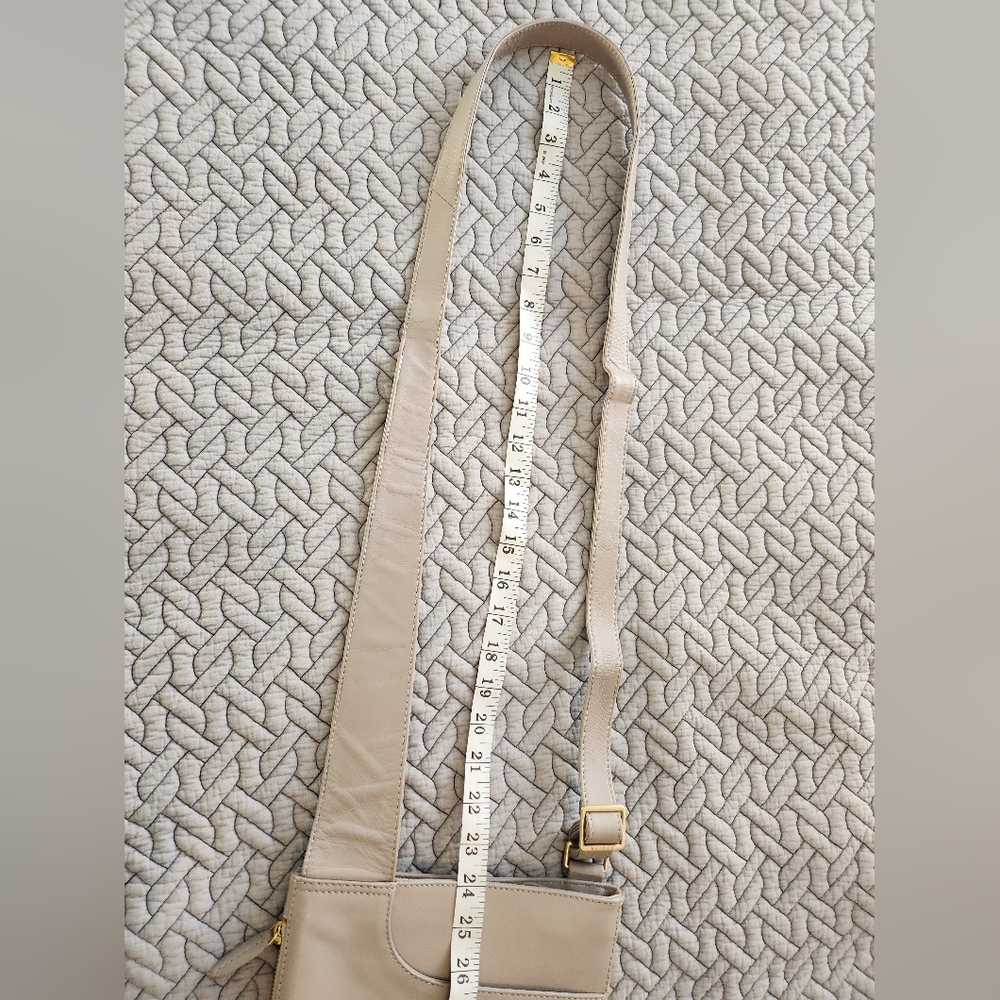RADLEY London Medium Pockets Light Grey Leather Crossbody Handbag - EUC - Picture 8 of 9